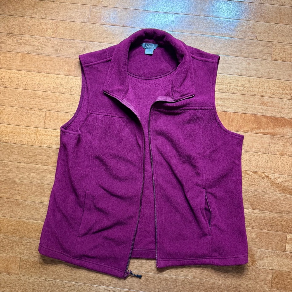 Natural Reflections women’s dark Pink fleece Vest size XL EUC